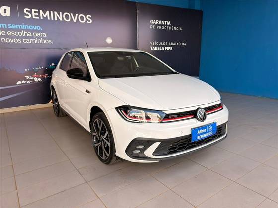 VOLKSWAGEN POLO 1.4 250 TSI GTS AUTOMÁTICO VOLKSWAGEN POLO 1.4 250 TSI GTS AUTOMÁTICO